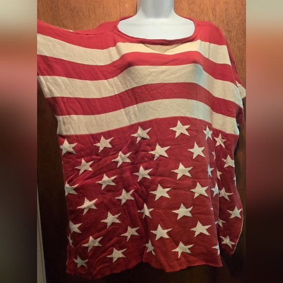 Alienware Red & White Star Reversable Ponch/tunic Cover Up - Picture 2 of 5